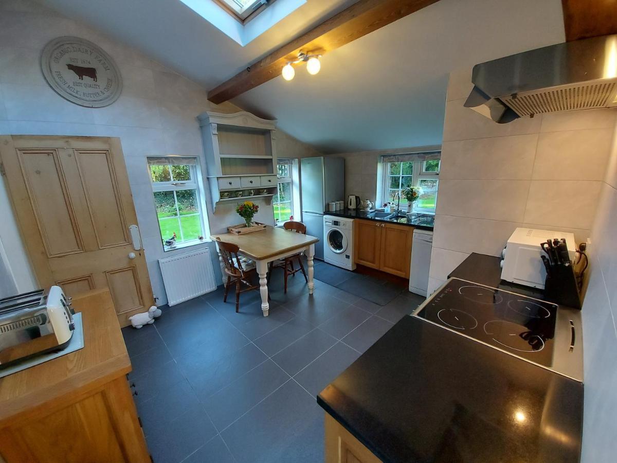 Saughall Mill Farm Cottage เชสเตอร์ ภายนอก รูปภาพ