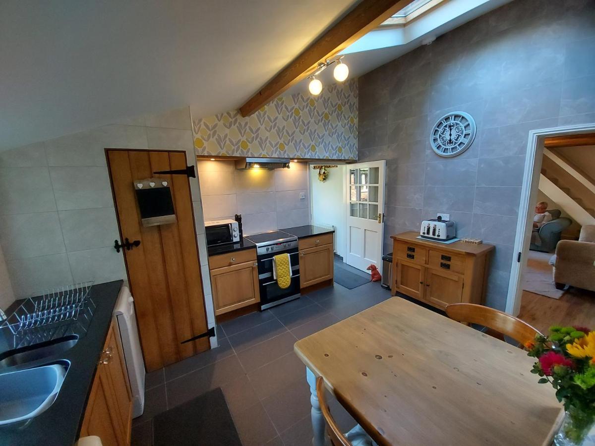 Saughall Mill Farm Cottage เชสเตอร์ ภายนอก รูปภาพ