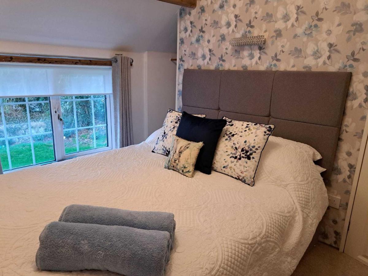 Saughall Mill Farm Cottage เชสเตอร์ ภายนอก รูปภาพ