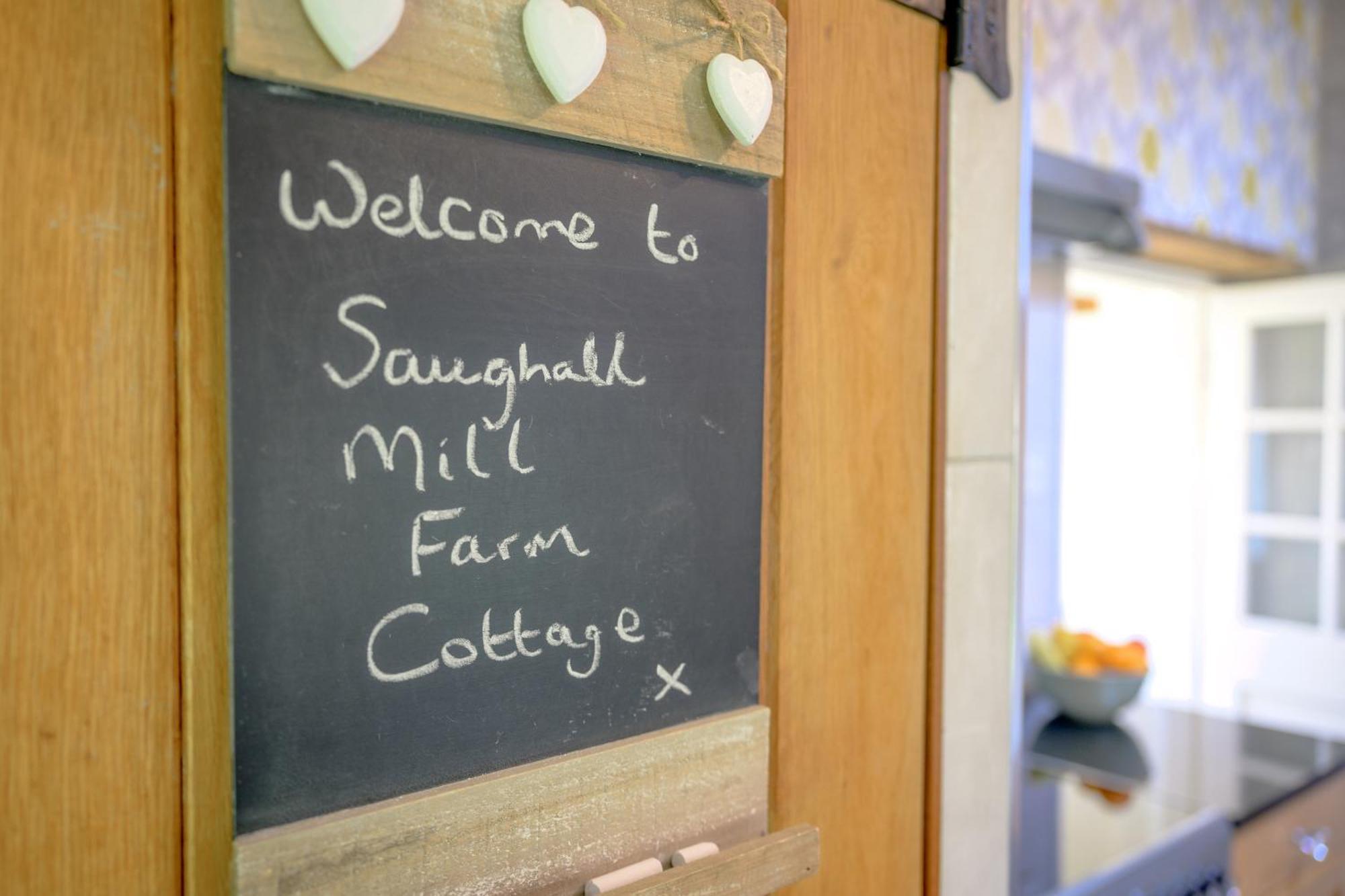 Saughall Mill Farm Cottage เชสเตอร์ ภายนอก รูปภาพ